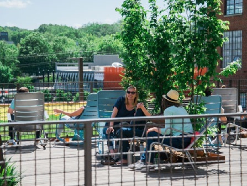 Sunny rooftop hangout in Atlanta