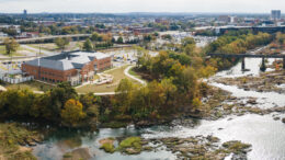 Aerial photo of Mercer's Columbus Medical School building